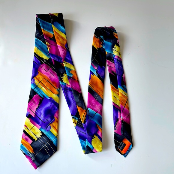 J. Garcia Other - J Garcia mens Birdland collection 100% silk crazy unique neck tie EUC